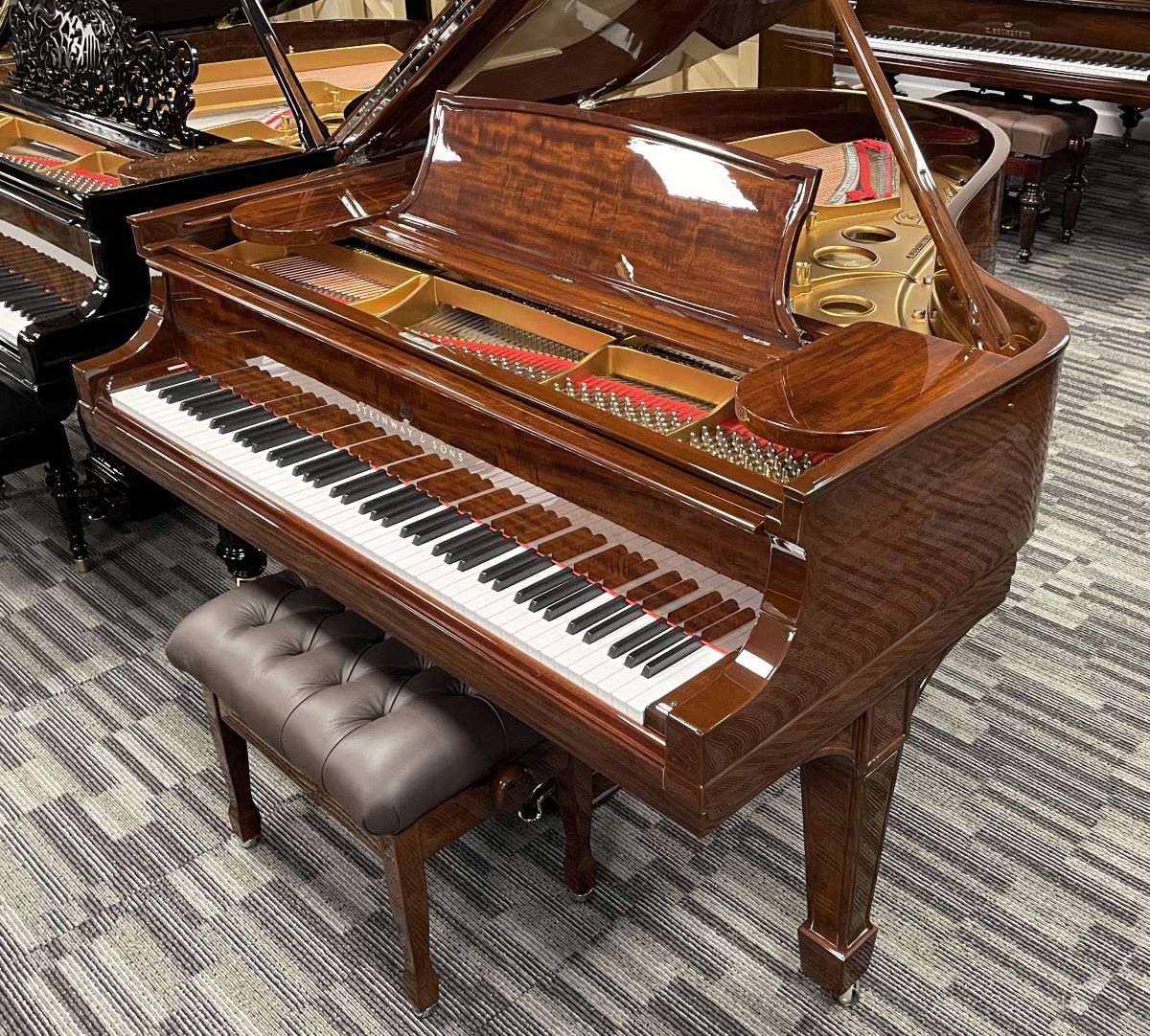 Steinway 5'10