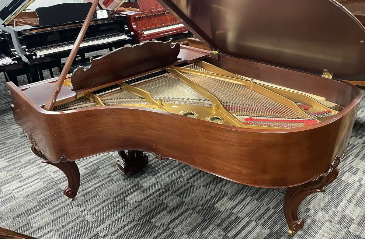 Steinway 6'1